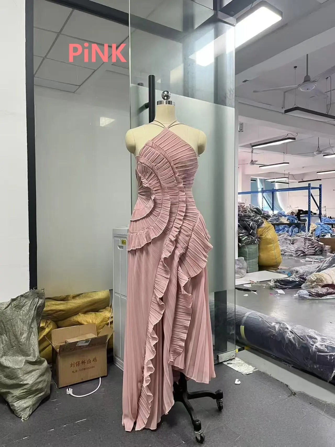 Elegant Purple Halter A-Line Evening Gown – Tiered Ruffle Backless Prom Dress in Chiffon