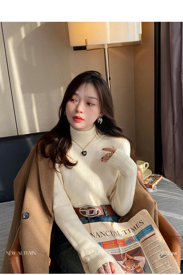 Women’s Thermal Turtleneck Sweater – (Winter 2025)