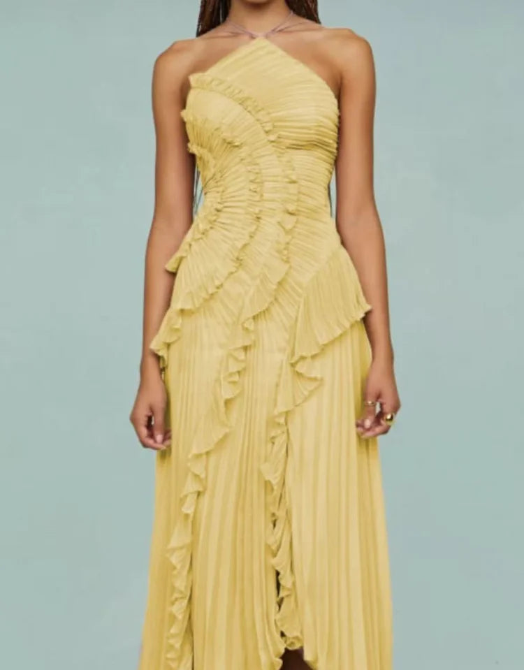 Elegant Purple Halter A-Line Evening Gown – Tiered Ruffle Backless Prom Dress in Chiffon