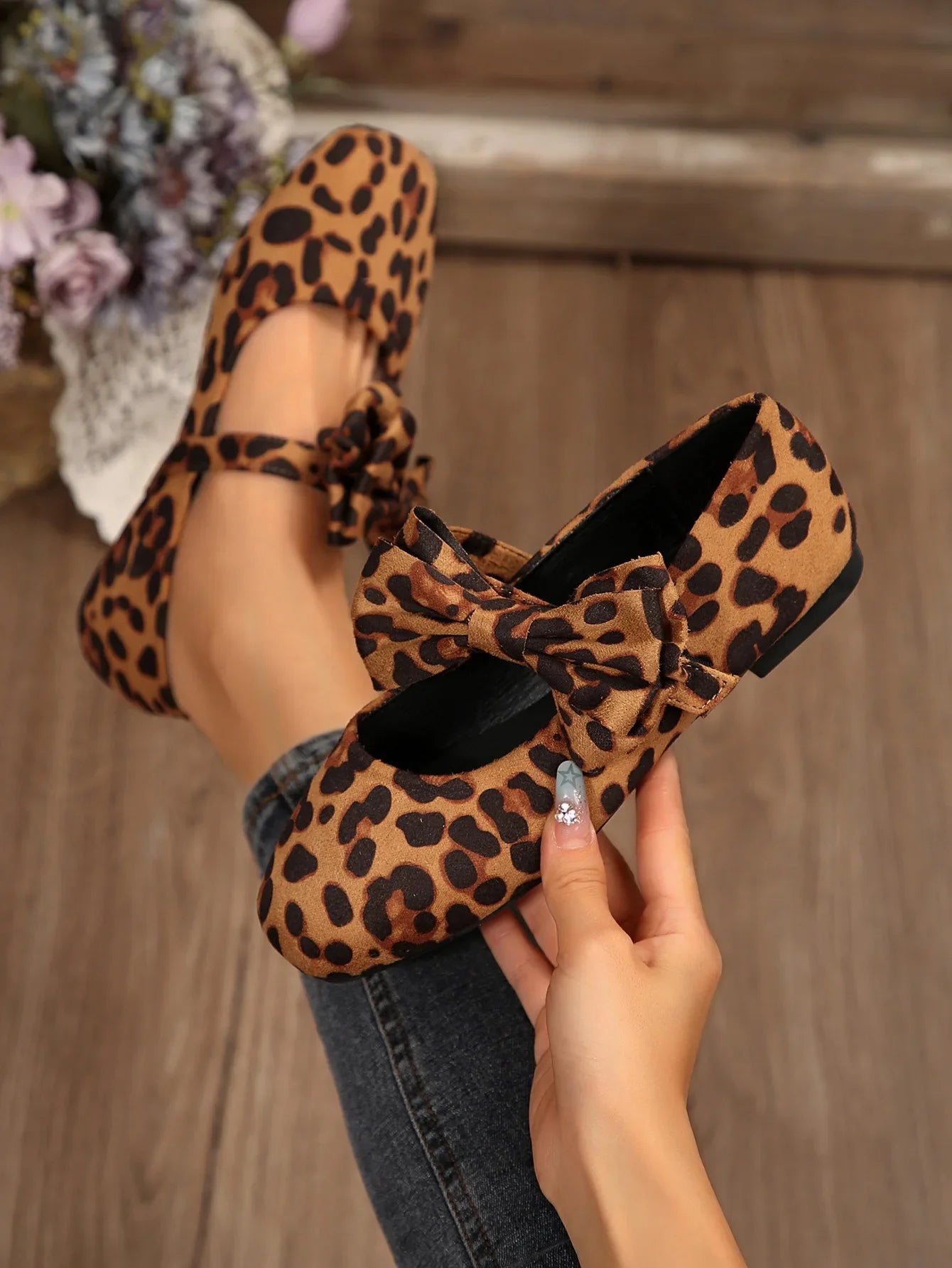 Women’s Leopard Bow Flat Shoes