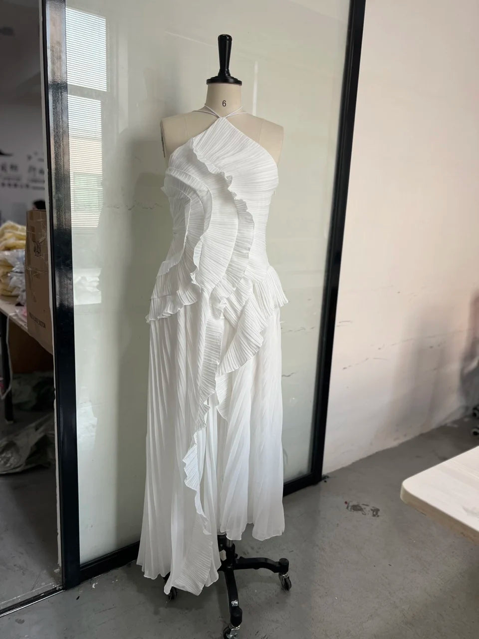 Elegant Purple Halter A-Line Evening Gown – Tiered Ruffle Backless Prom Dress in Chiffon