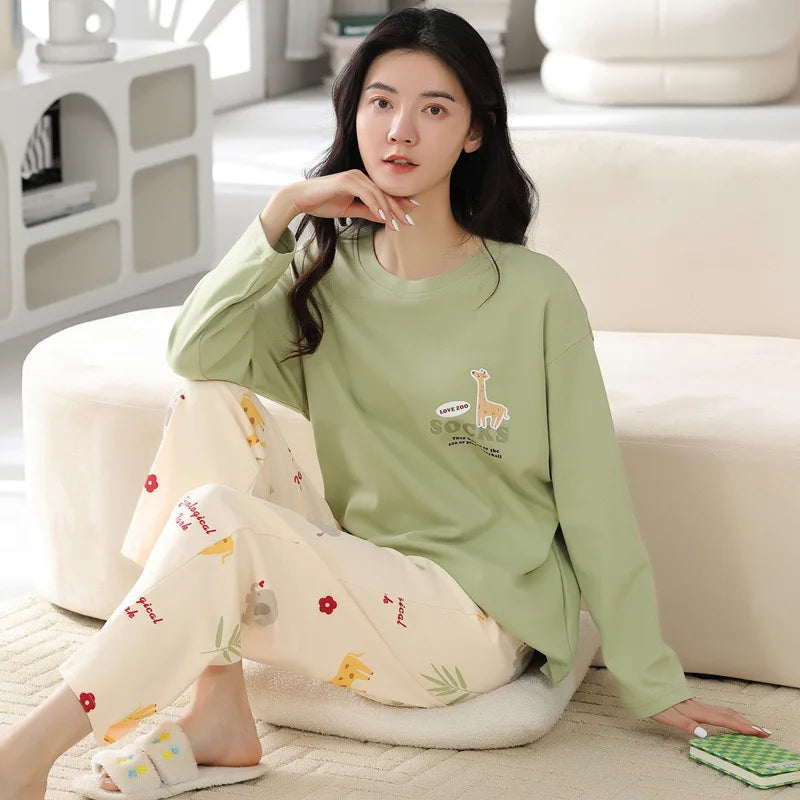 2-Piece Women’s Cartoon Pajama Set